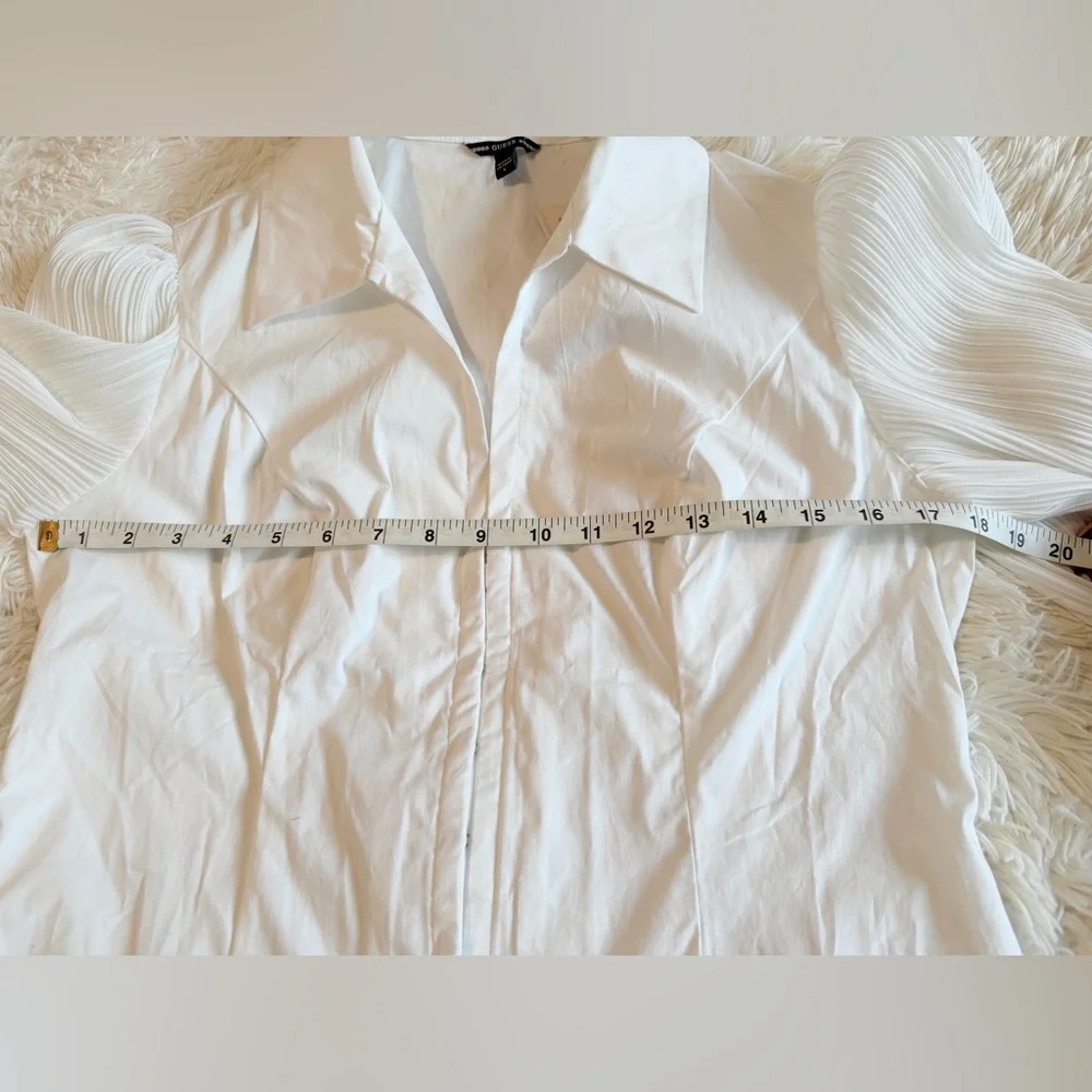 NWT Guess Cotton Button-Up Shirt - Picture 9 of 14